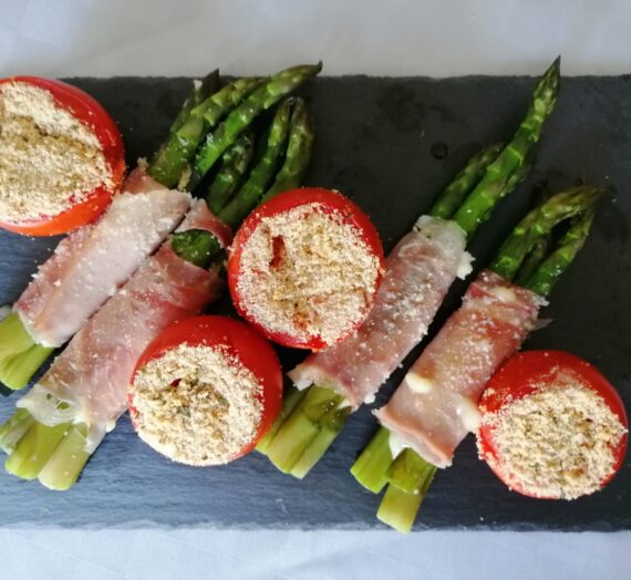 Involtini di asparagi e prosciutto